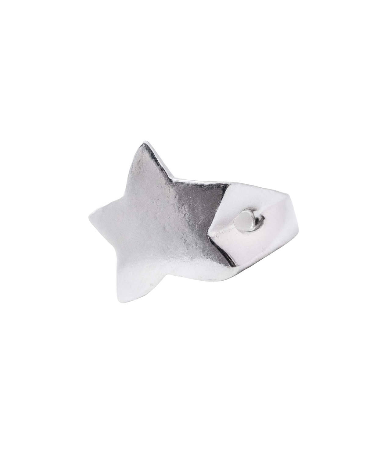 Side view of the sculptural sterling silver Star Signet ring